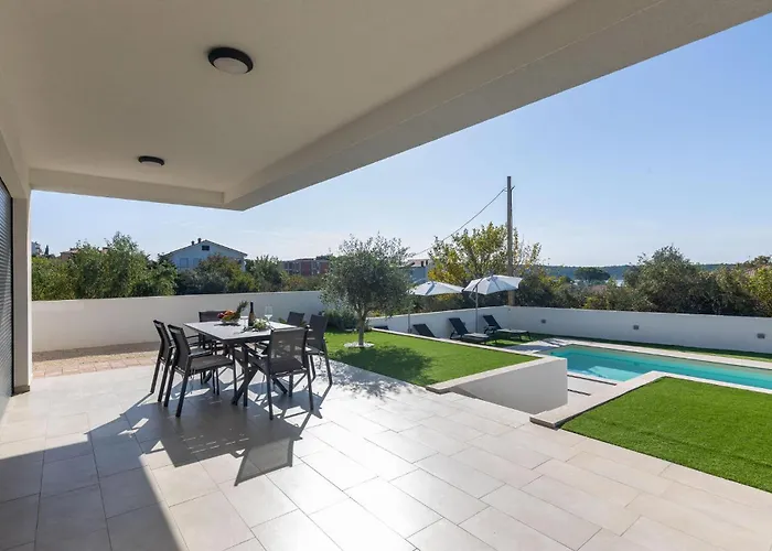 Gorgeous In Holiday home