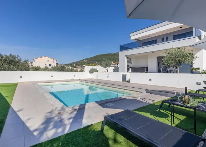 Gorgeous In Holiday home *